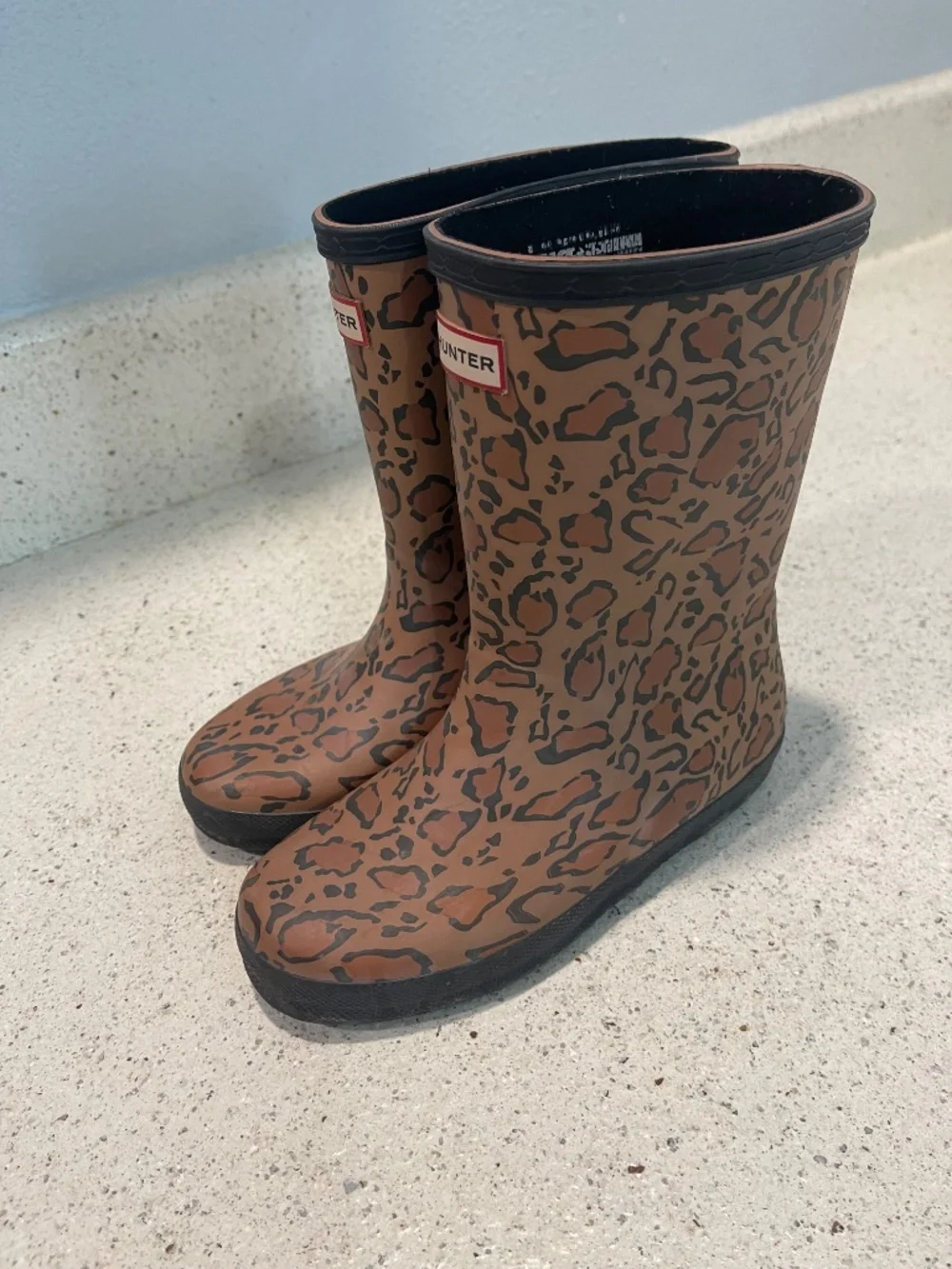 Hunter Brown Rain & Snow Boots Waterproof Mid-Calf
